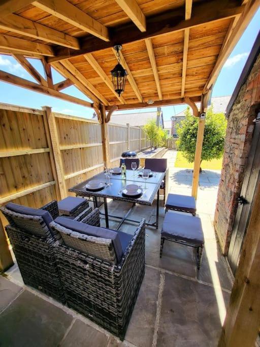 8 Duke Street - Launceston Cornwall Екстер'єр фото