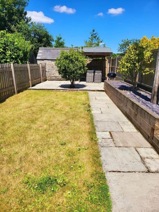 8 Duke Street - Launceston Cornwall Екстер'єр фото